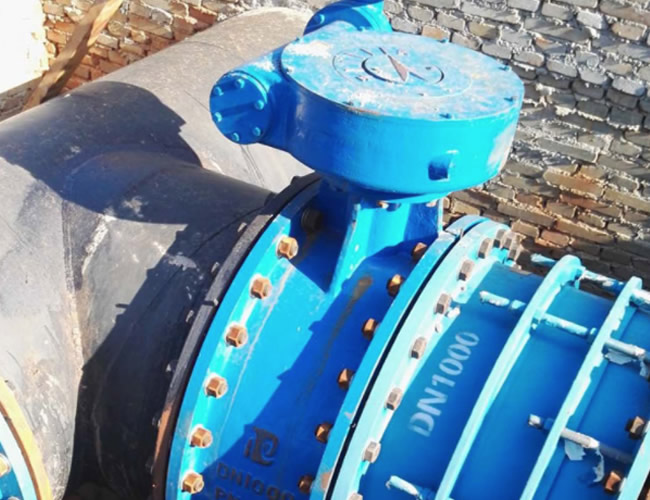 蝶閥廠批發(fā)蝶閥的硬密封氣動(dòng)蝶閥的結(jié)構(gòu)和性能